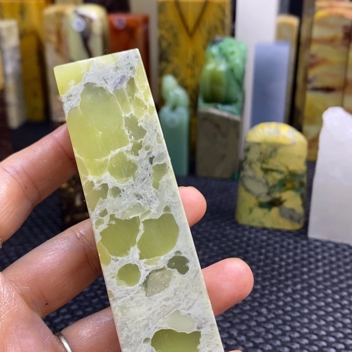 江西石中***固青田石印章石