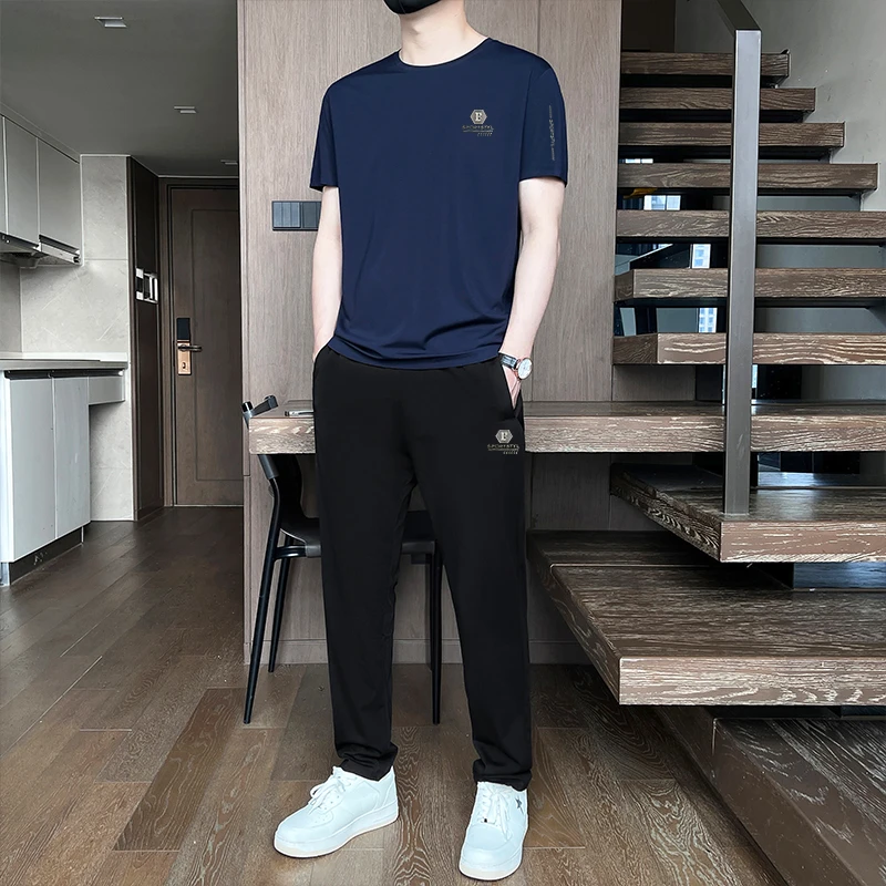 派步伦男士休闲套装2025夏季简约时尚冰丝透气薄款运动服两件套潮