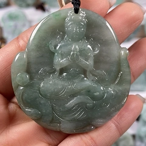 翡翠颈饰未镶嵌普贤菩萨福利