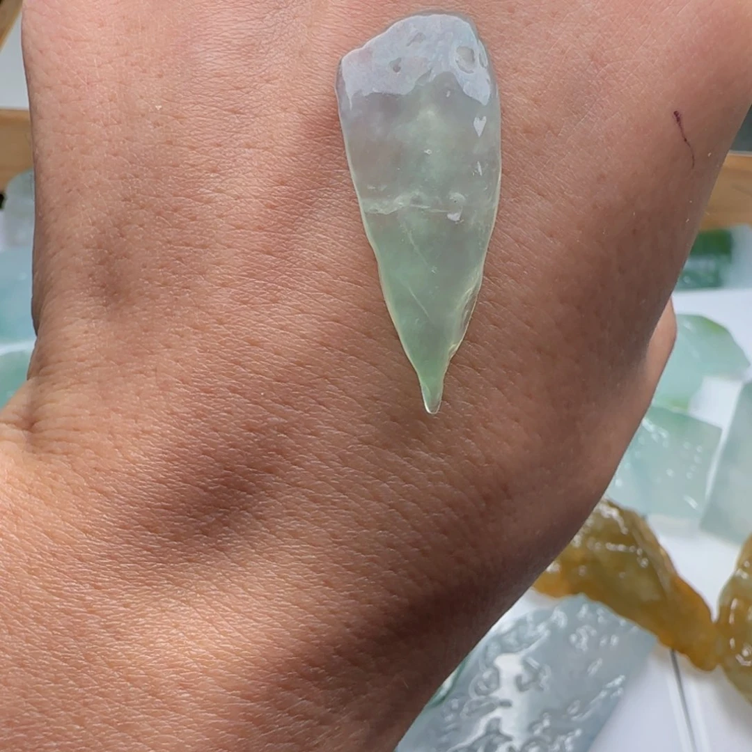 定制翡翠未镶嵌不包工