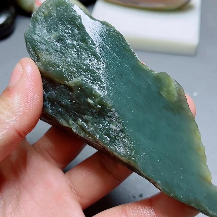和田玉未镶嵌珠宝奇石