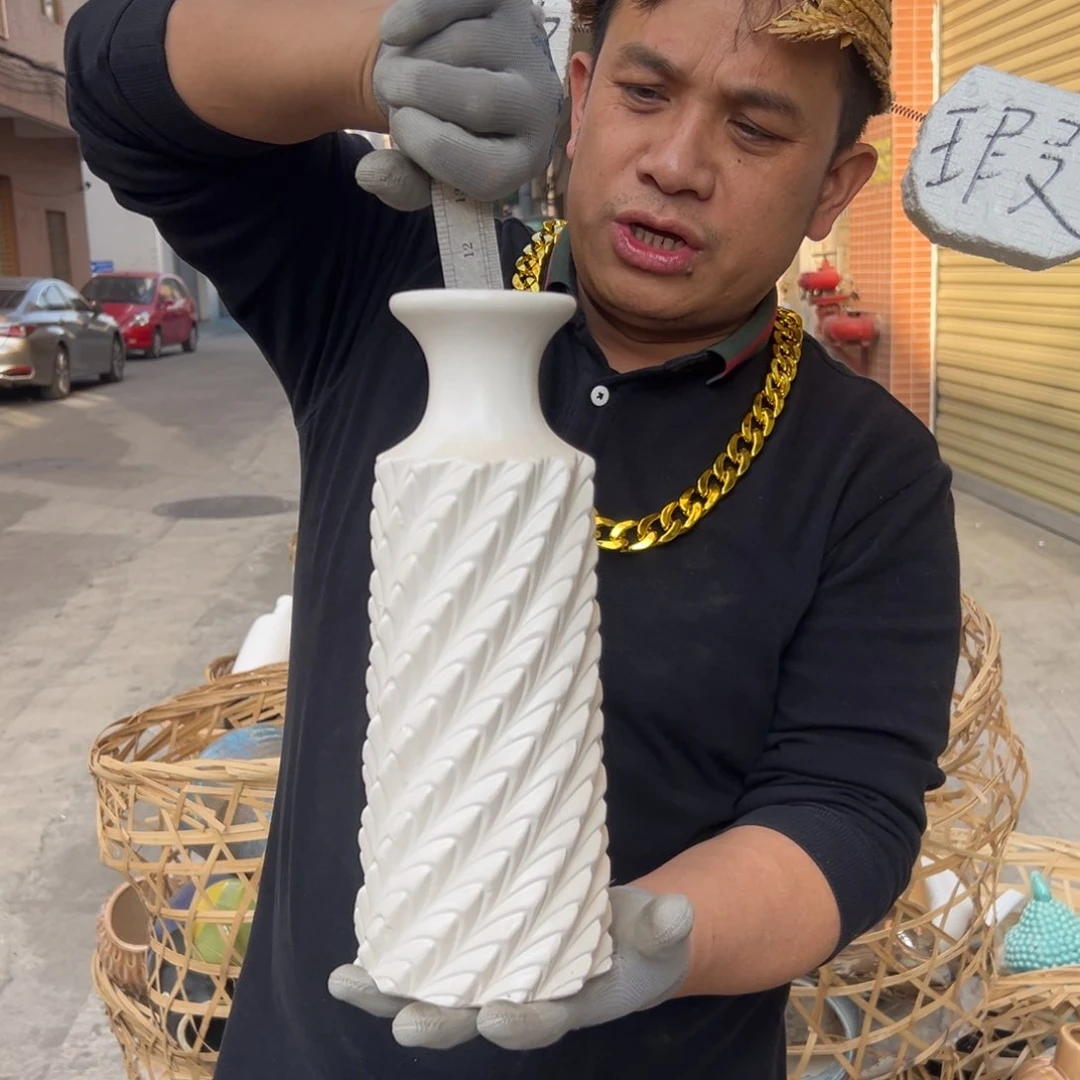 摆件66 号高中低温陶瓷工艺瓶（部分微瑕）