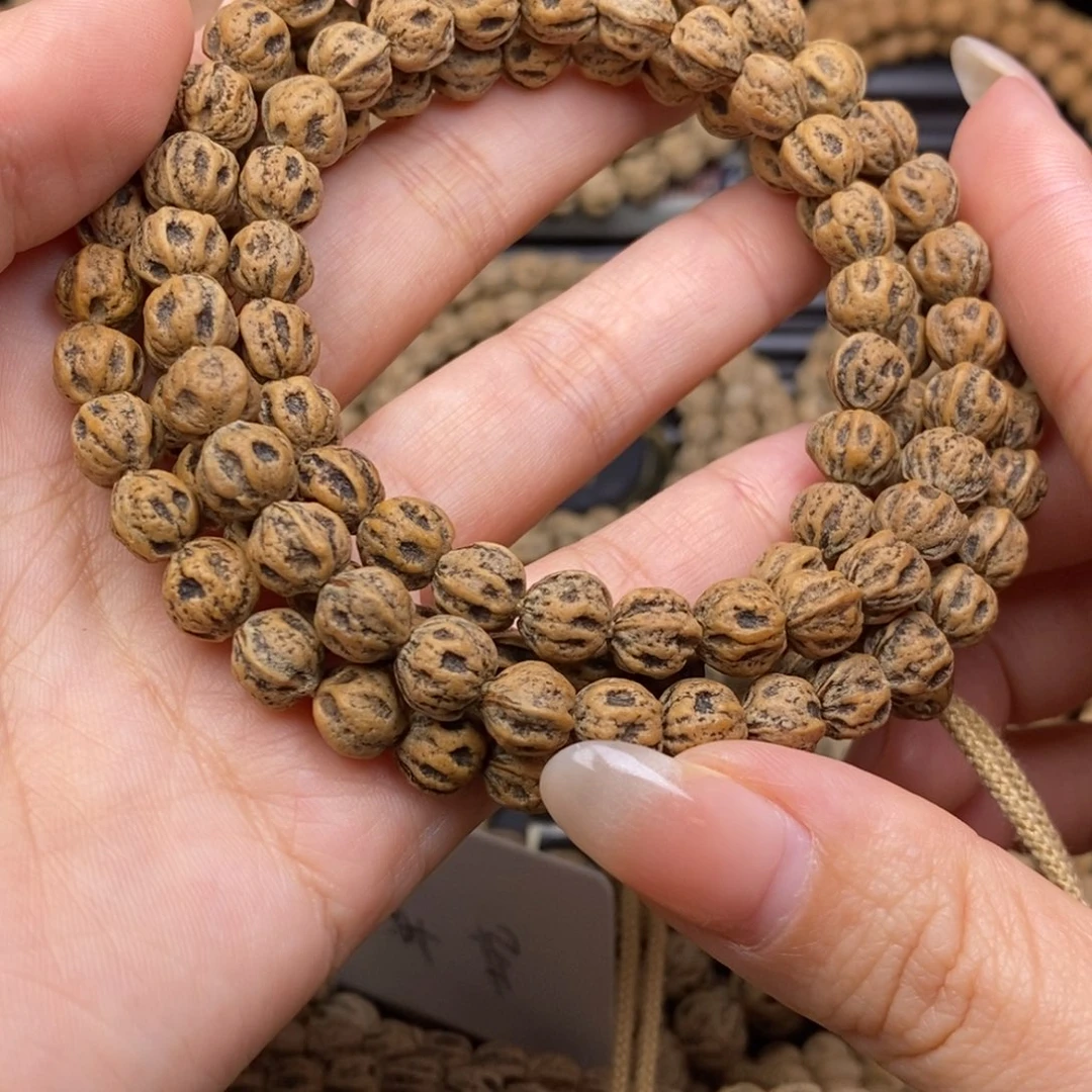 柏香籽/百香籽吊坠必****醒