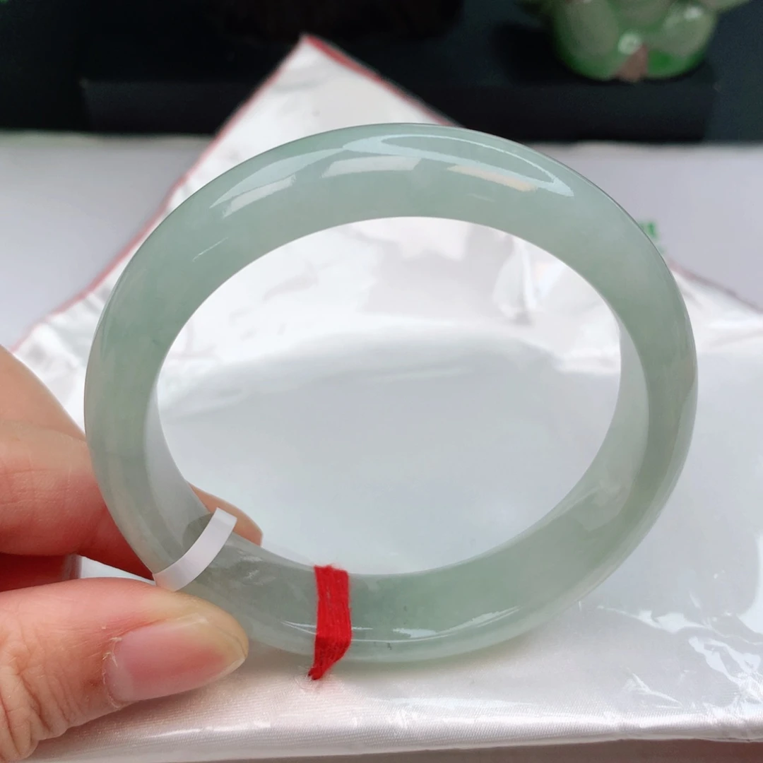未镶嵌手镯翡翠翡翠手镯