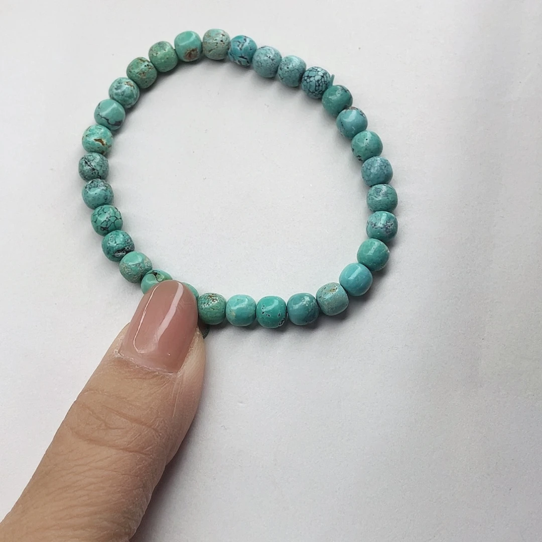 我***我绿松石未镶嵌颈饰