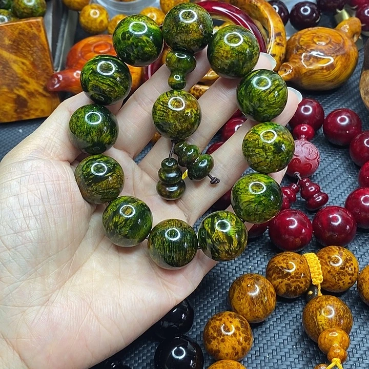 松木琥珀木文玩手串