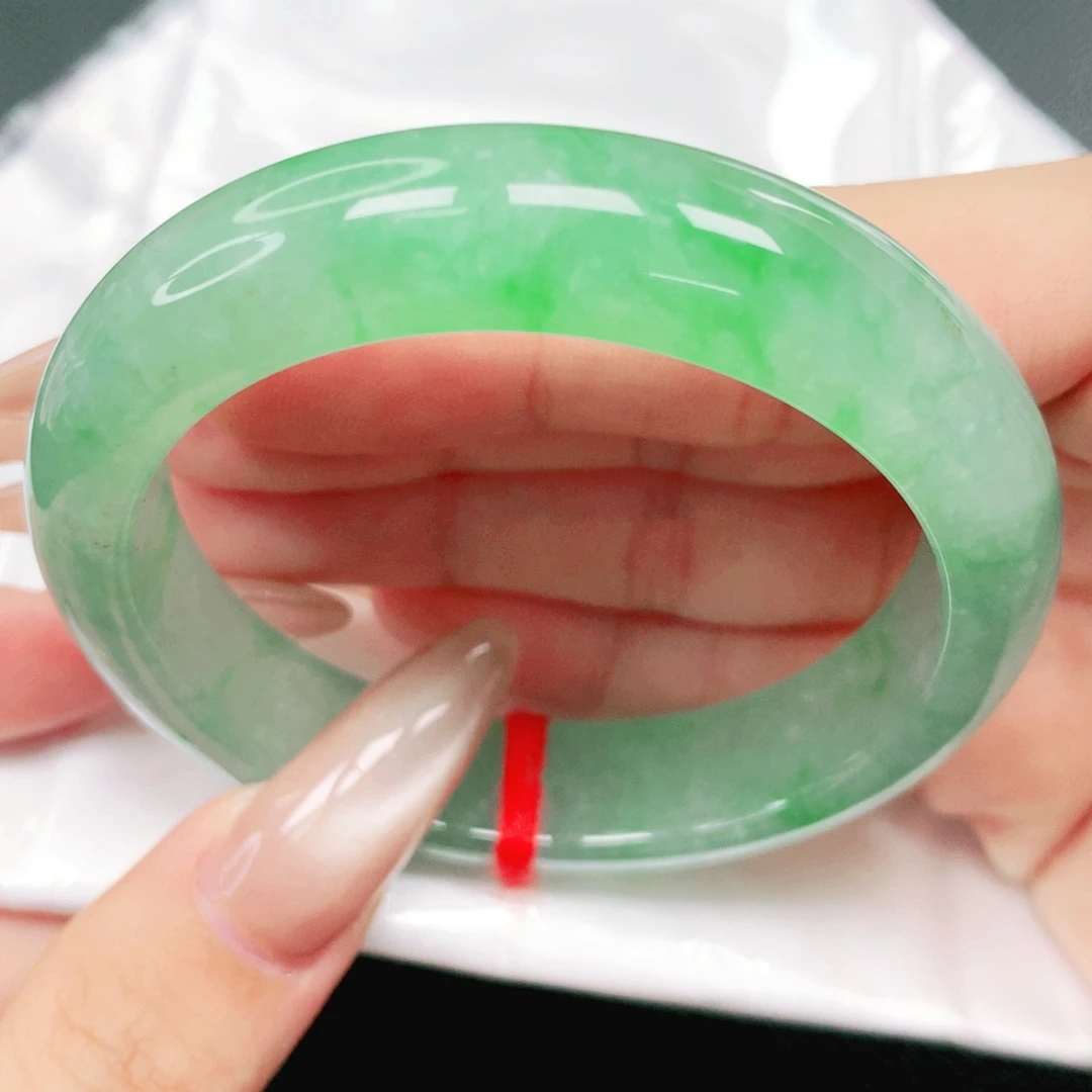 翡翠未镶嵌手镯52