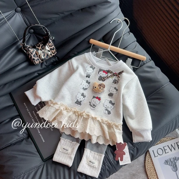 2025秋季新款时尚两件套女宝宝可爱豹纹KT卡通卫衣堆堆袜裤子套装