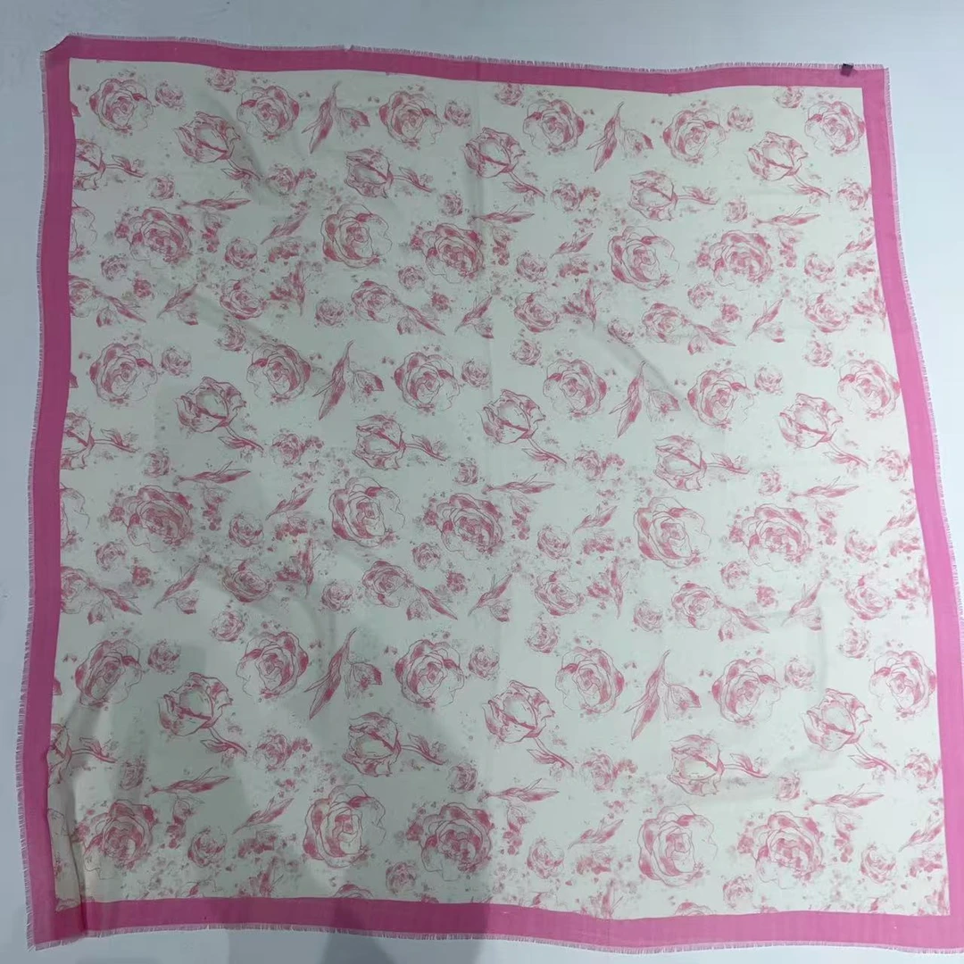【粉色茶花】纯山羊绒水溶工艺百搭时尚秋冬好物 135-135CM
