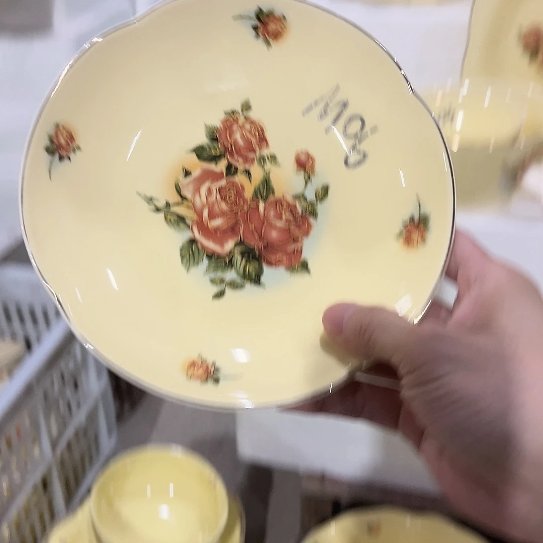 星博陶瓷有限公司