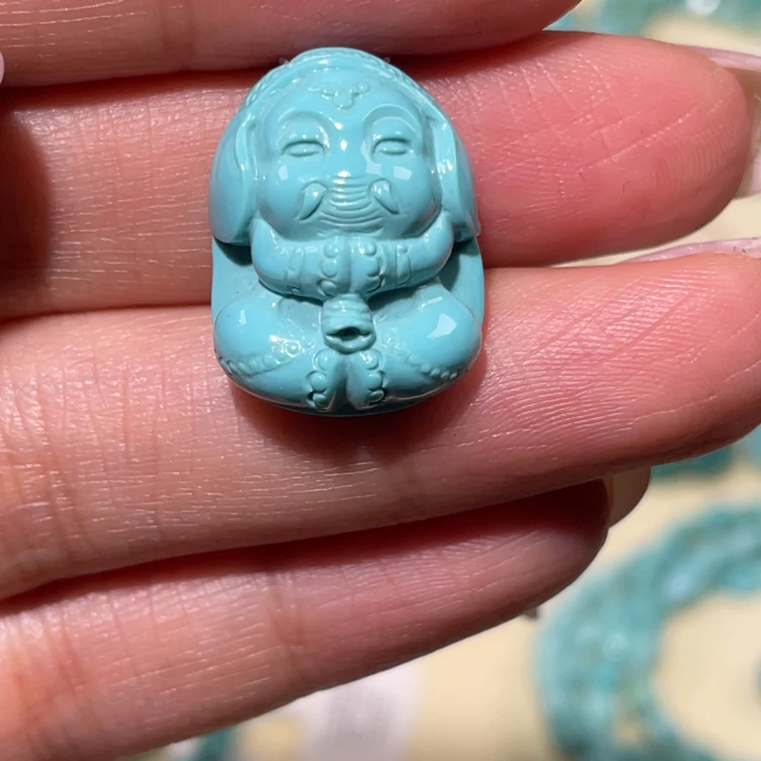 绿松石未镶嵌雕刻件