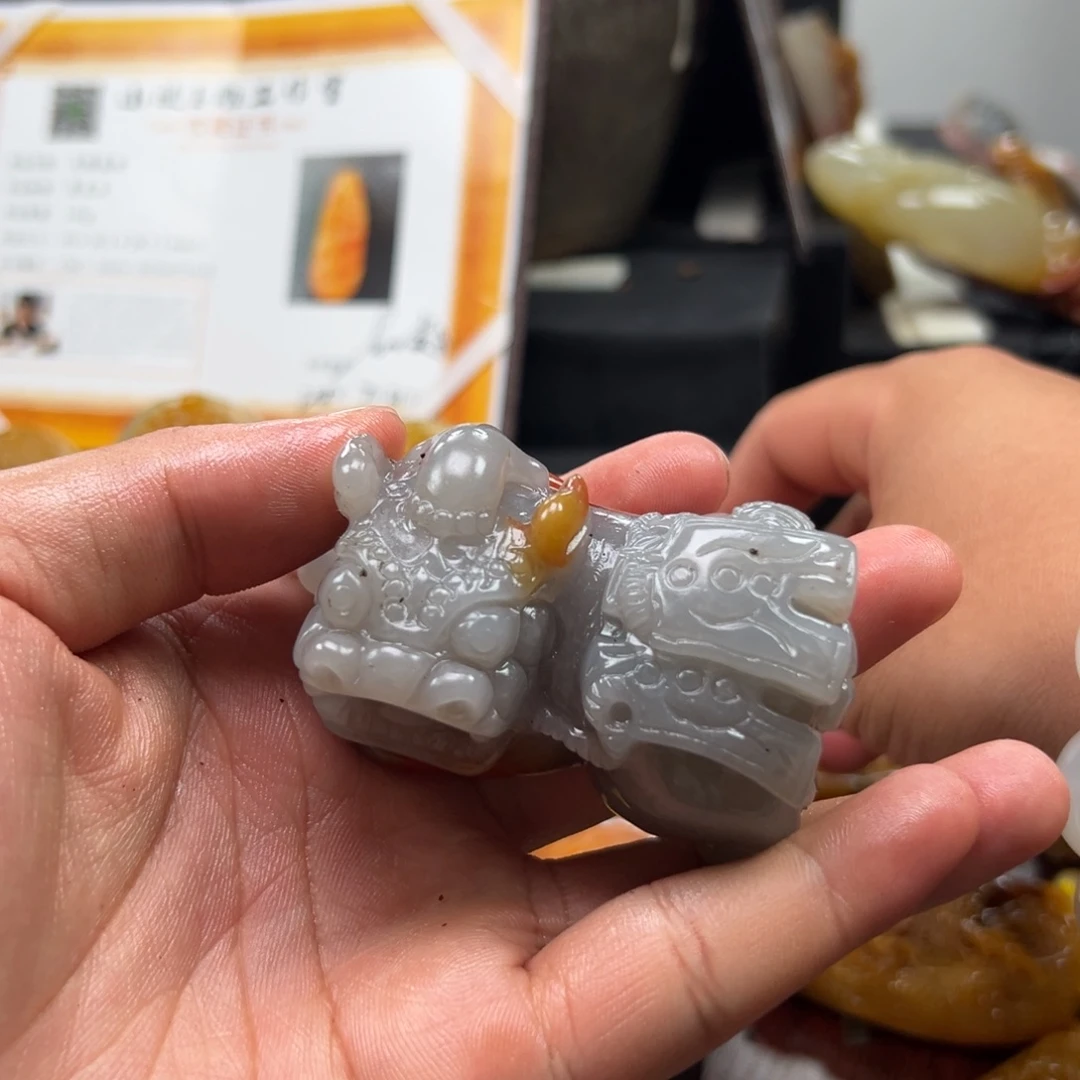 石英质玉（黄龙玉）未镶嵌多样性发货，发其一