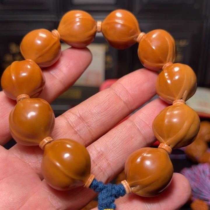 烤***店手串橄榄核素核手串