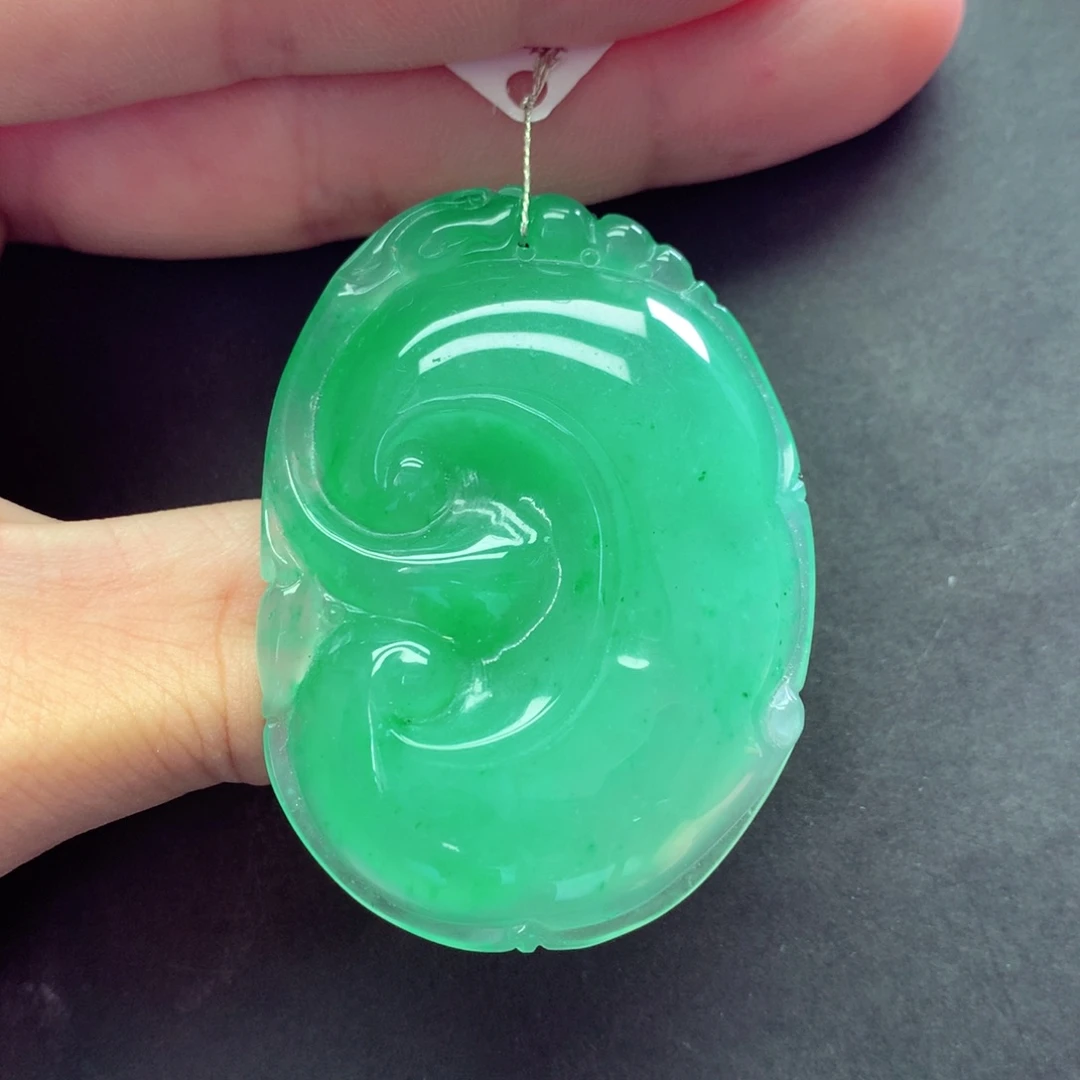 石英质玉未镶嵌颈饰