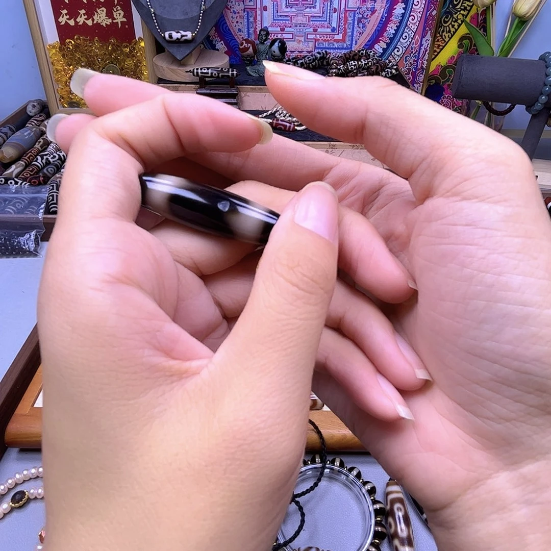 *****玛瑙/玉髓未镶嵌颈饰