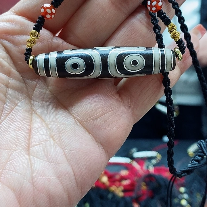 玛瑙/玉髓颈饰合金