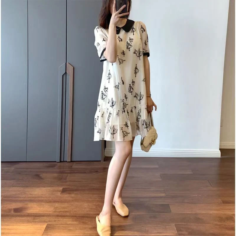 夏季时尚减龄冷淡风法式复古遮肚小个子印花显瘦娃娃领连衣裙裙子