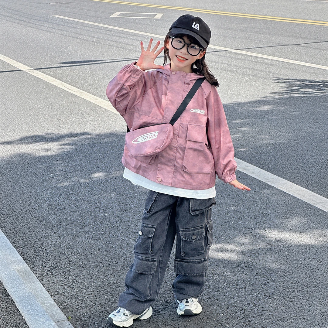 女童春秋外套2025新款女孩洋气扎染风衣夹克儿童秋装潮酷炸街穿搭