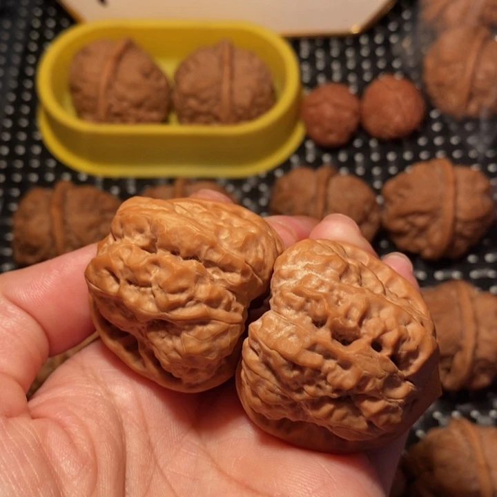 把件文玩核桃蟾形好八腿