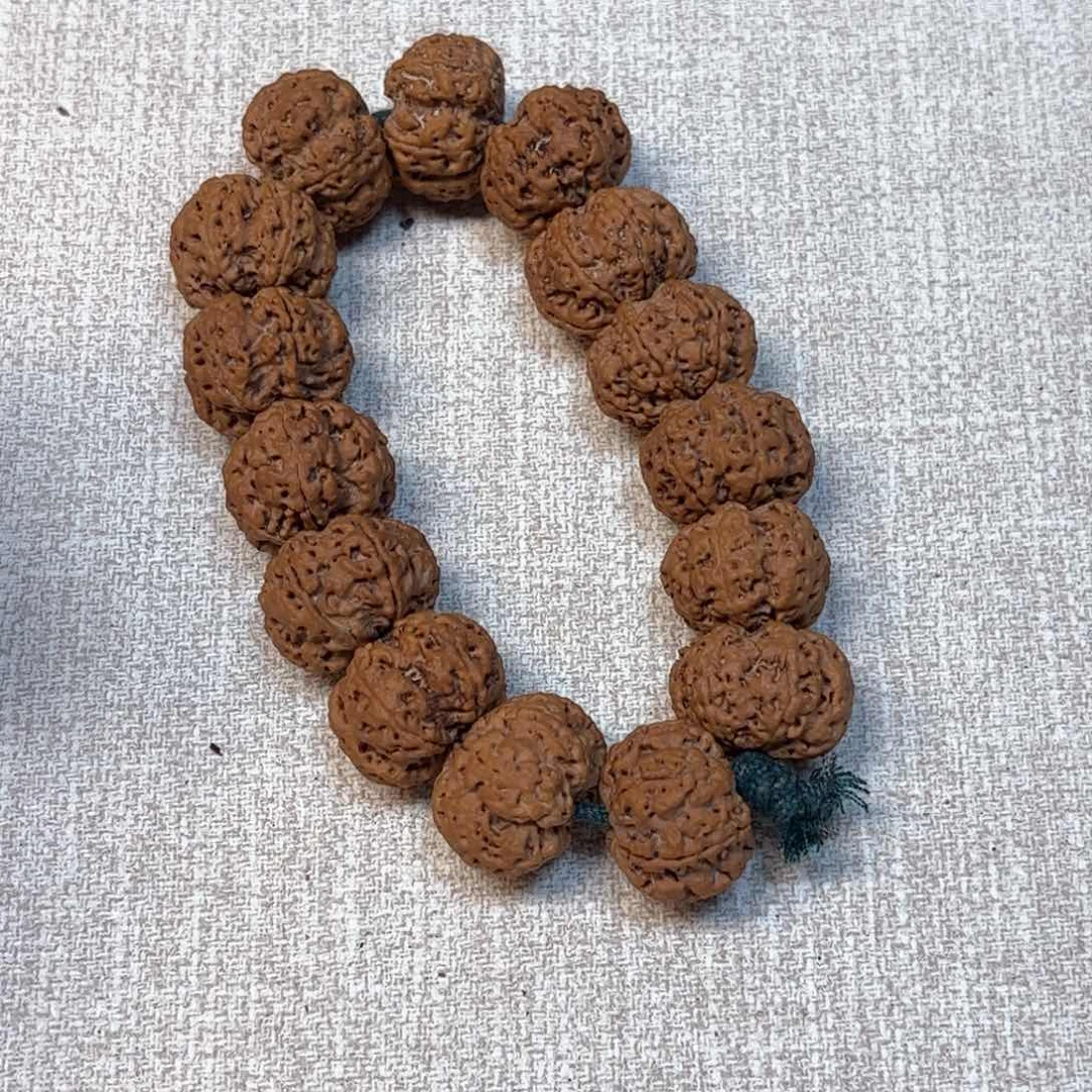 金刚菩提手串纽扣梅花六瓣