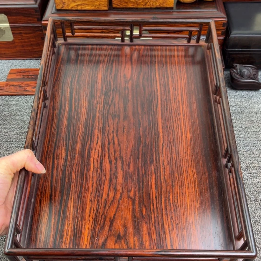 微凹黄檀（南美大红酸枝）