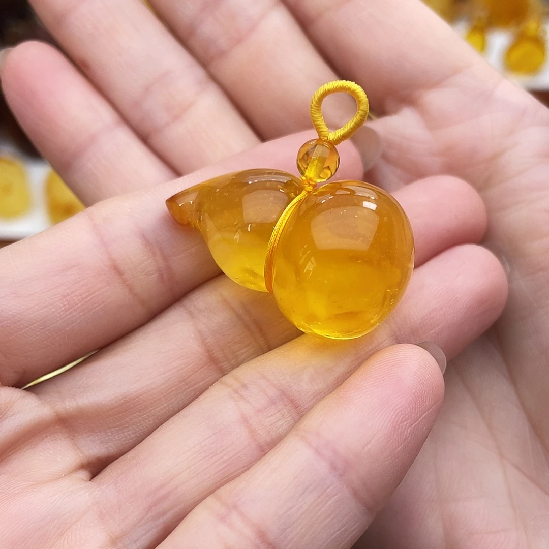 琥珀未镶嵌吊坠(不含链)