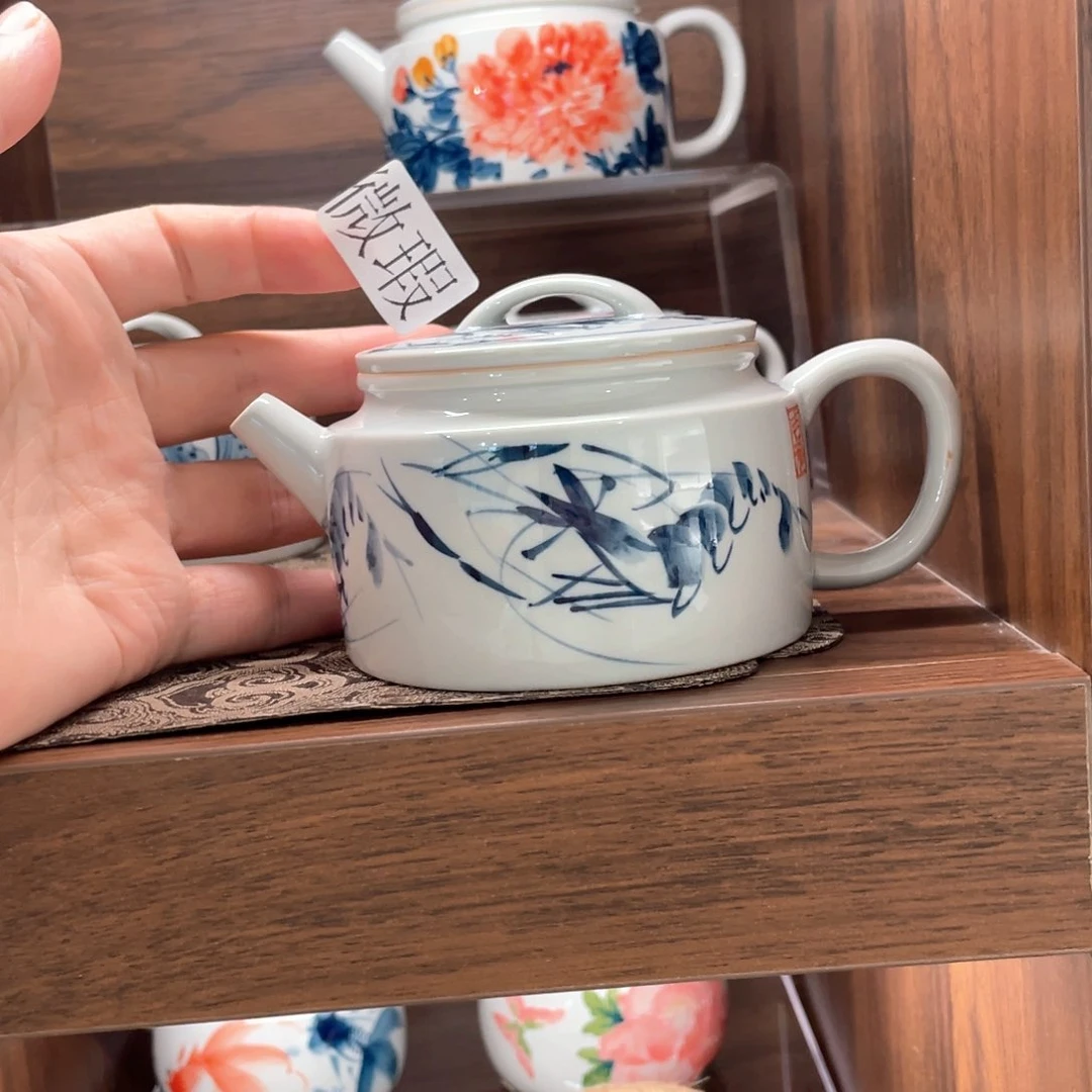 釉下手绘茶具微瑕