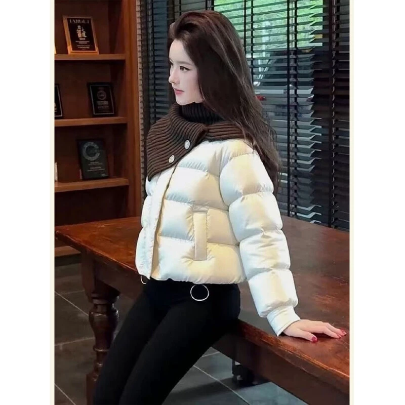 秋季独特漂亮上衣高级小众不撞款时髦洋气韩系轻奢小香风白色外套