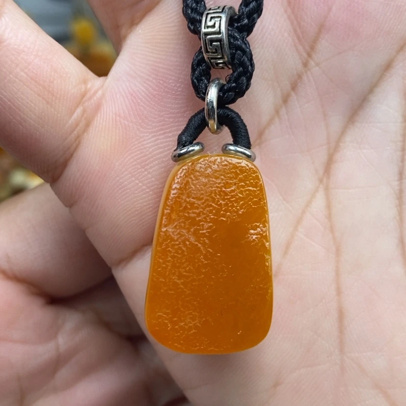 【闪购商品】未镶嵌颈饰琥珀