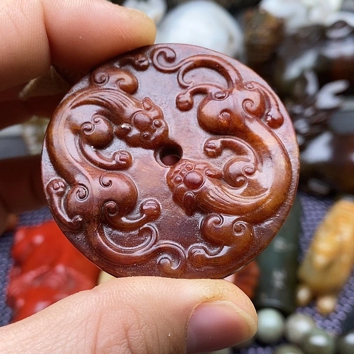 未镶嵌蛇纹石玉颈饰