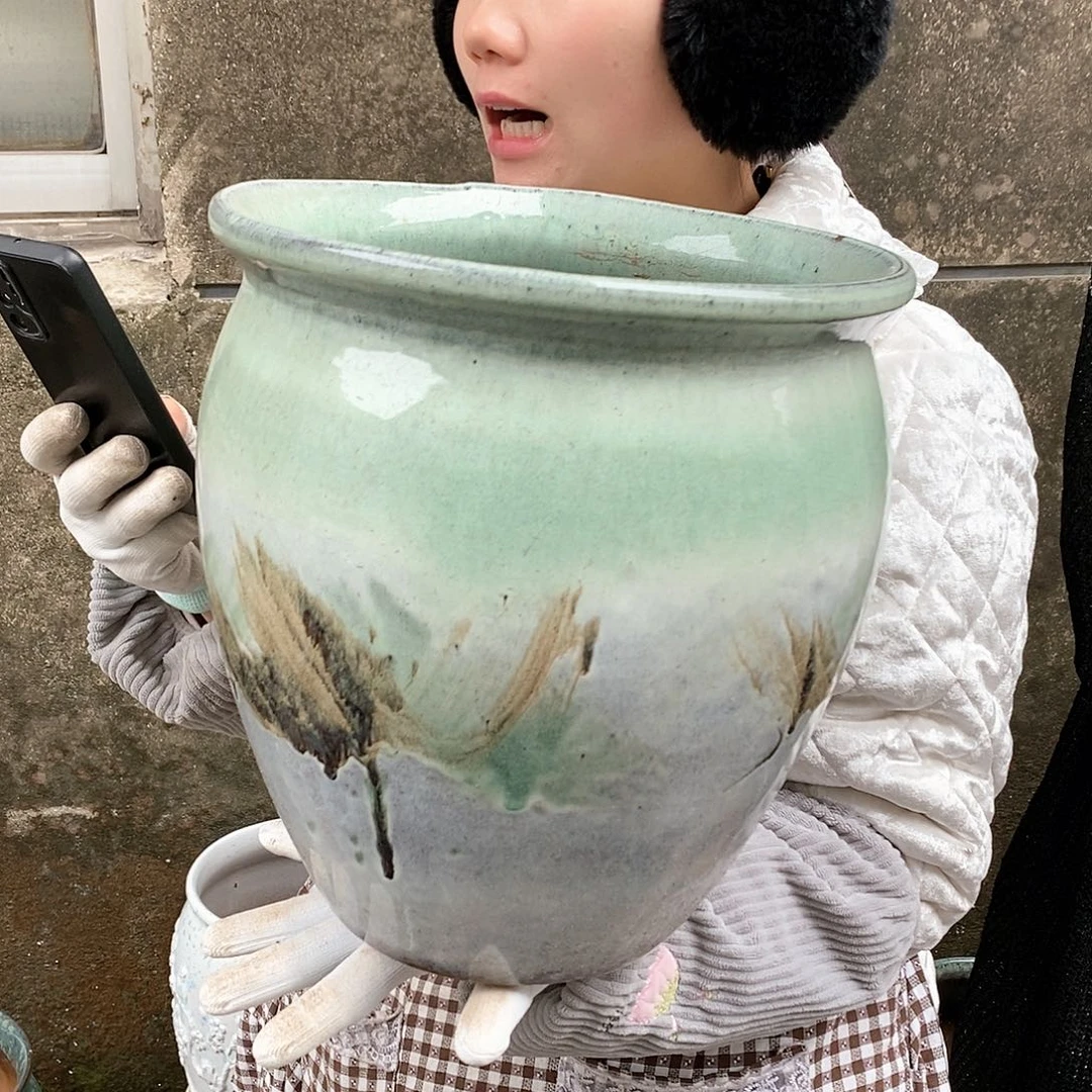 紫砂花盆瑕疵口27高30