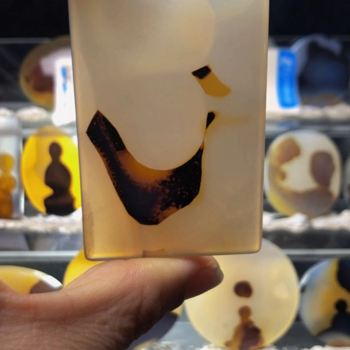 合金玛瑙/玉髓珠宝奇石62