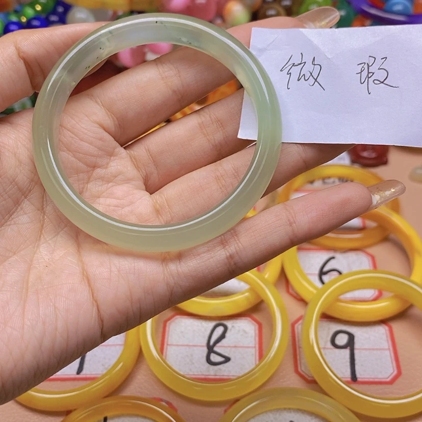 【闪购商品】玛瑙/玉髓颈饰未镶嵌不**衷