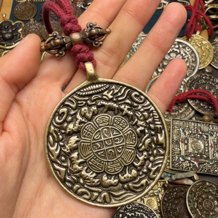 藏传文玩九宫如图