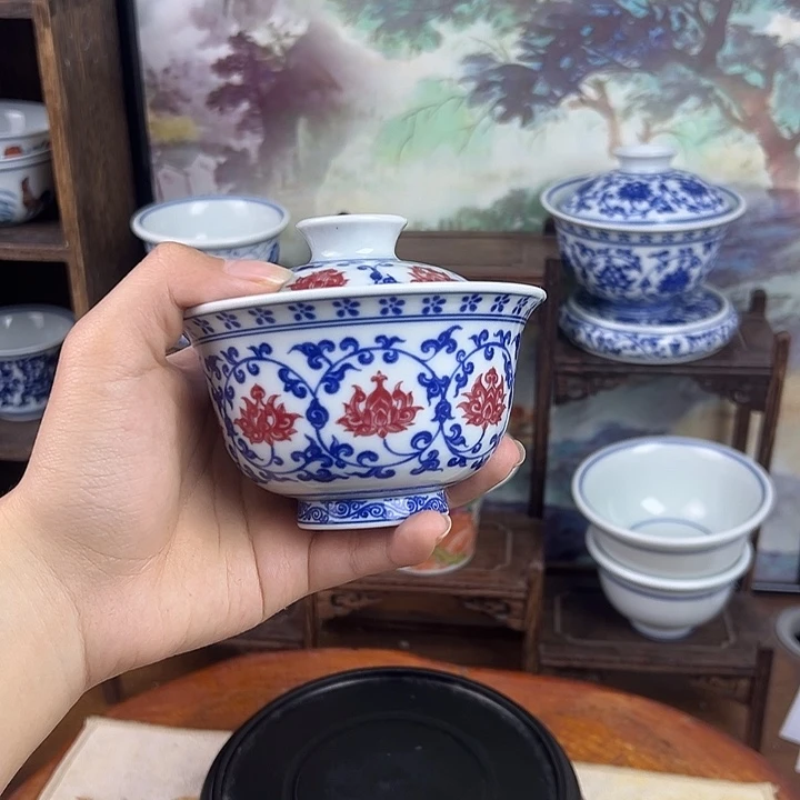 陶其他缠枝莲釉里红盖碗