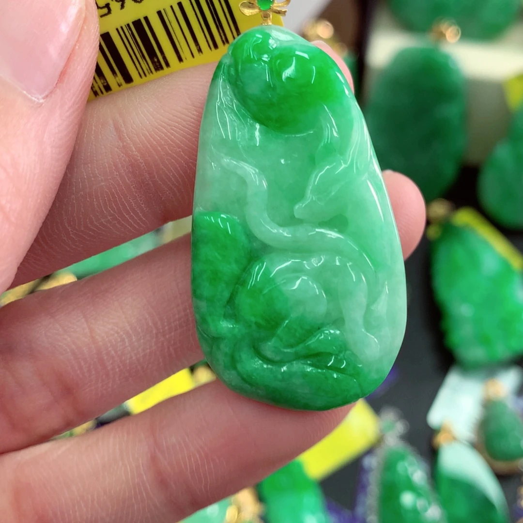 翡翠18K金镶嵌吊坠(不含链)