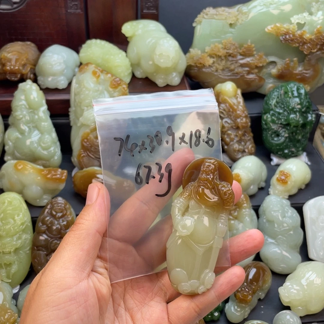 风***涌颈饰未镶嵌和田玉