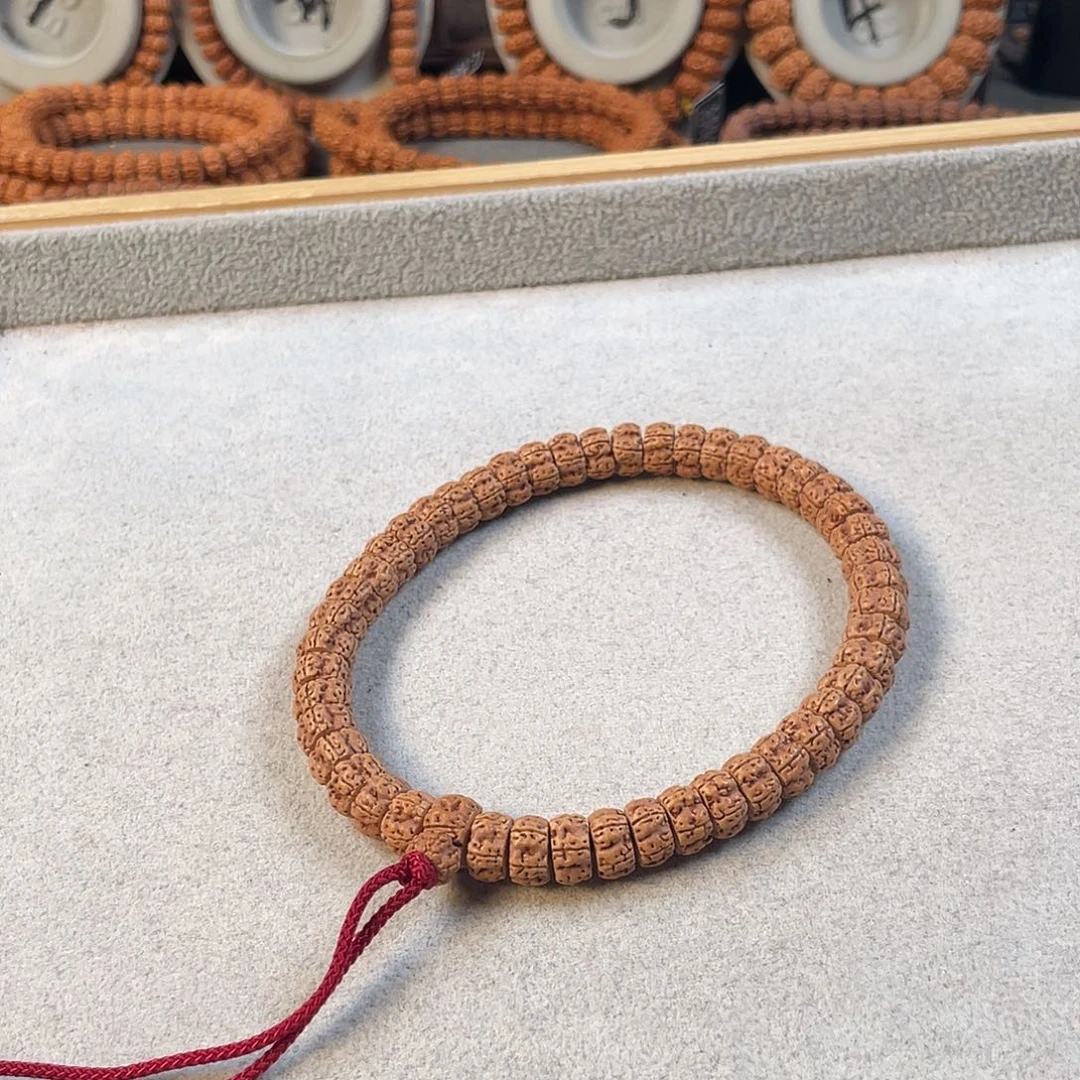 金刚菩提吊坠航母