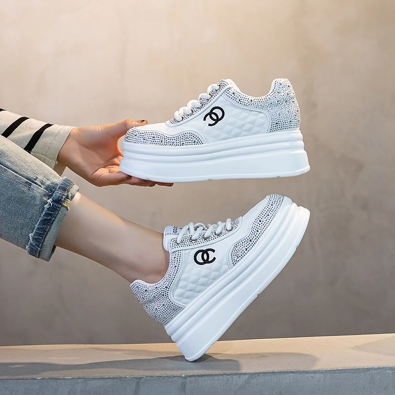 [官方正品】内增高7cm女鞋2025春季新款小白鞋女舒适休闲百搭板鞋