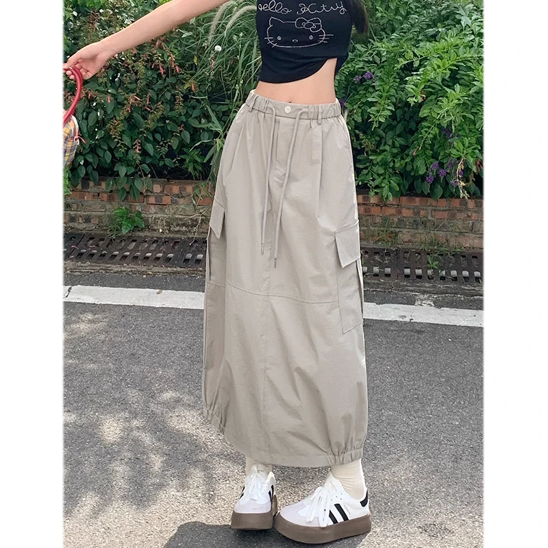 拉夏贝尔洋气休闲花苞式工装裙女小众高腰遮胯显瘦开叉a字半身裙