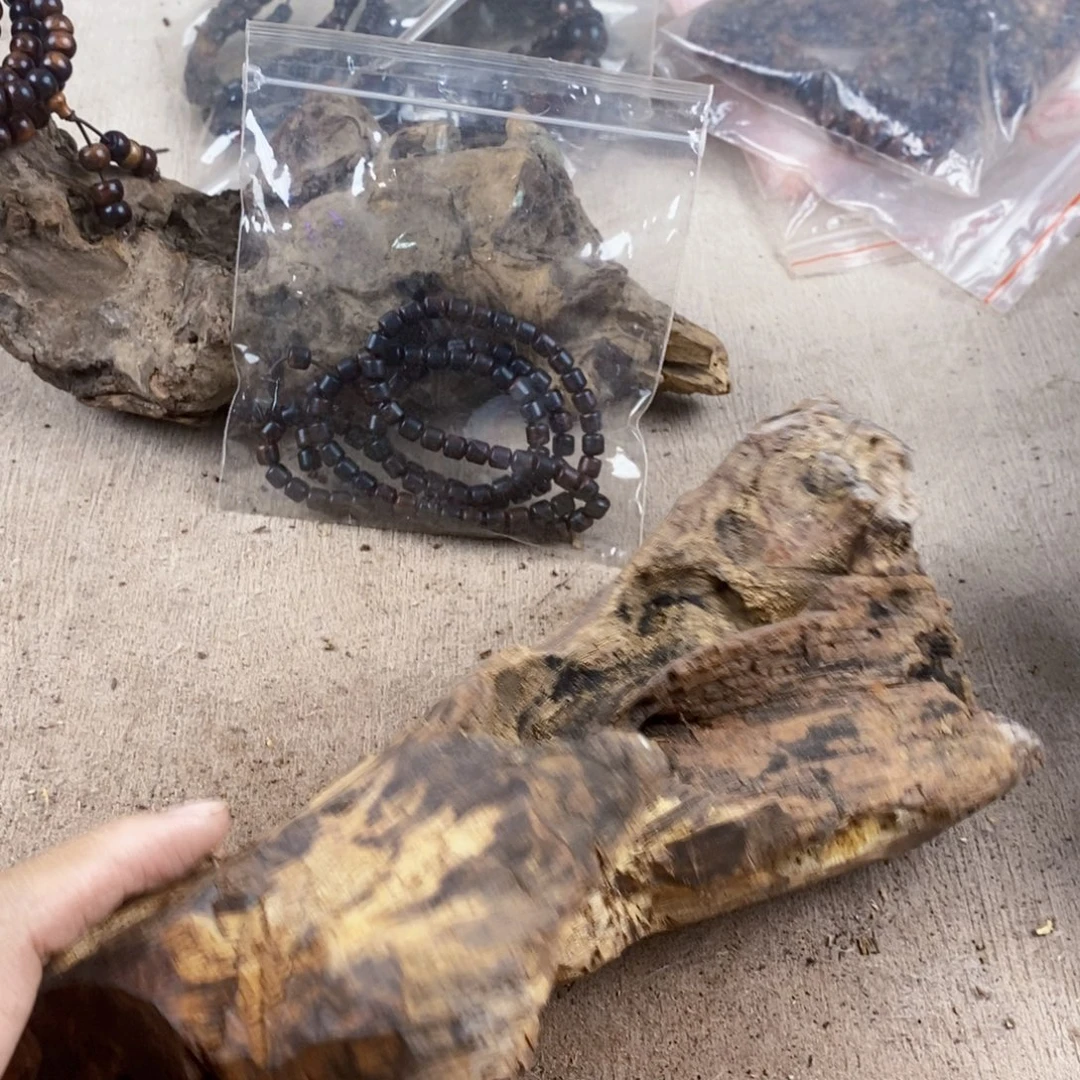 墨***舟黄花梨/降香黄檀降香黄檀黄花梨