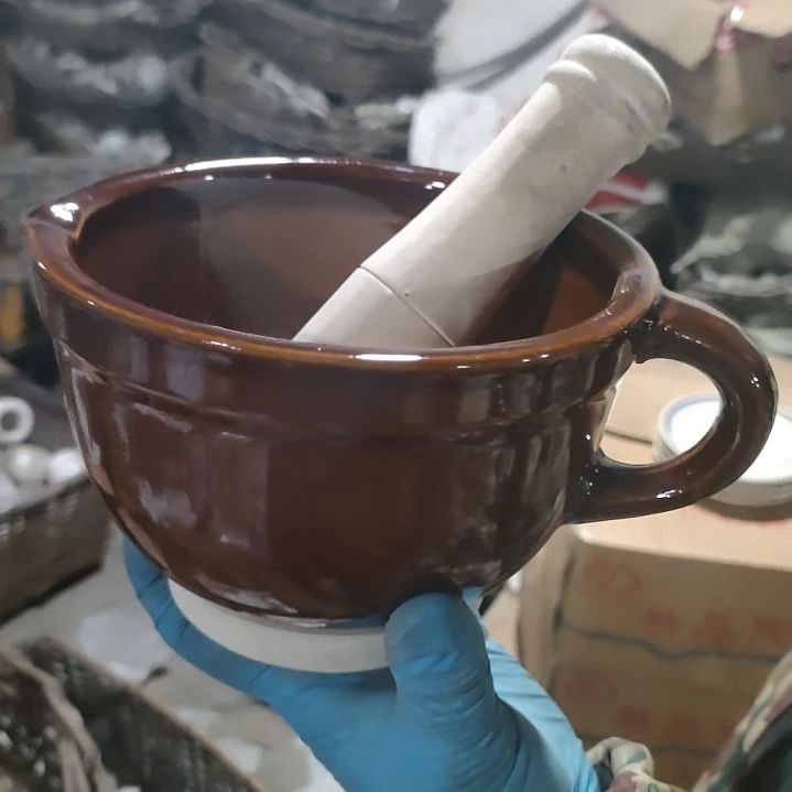 摆件陶瓷盘子碗啥都有