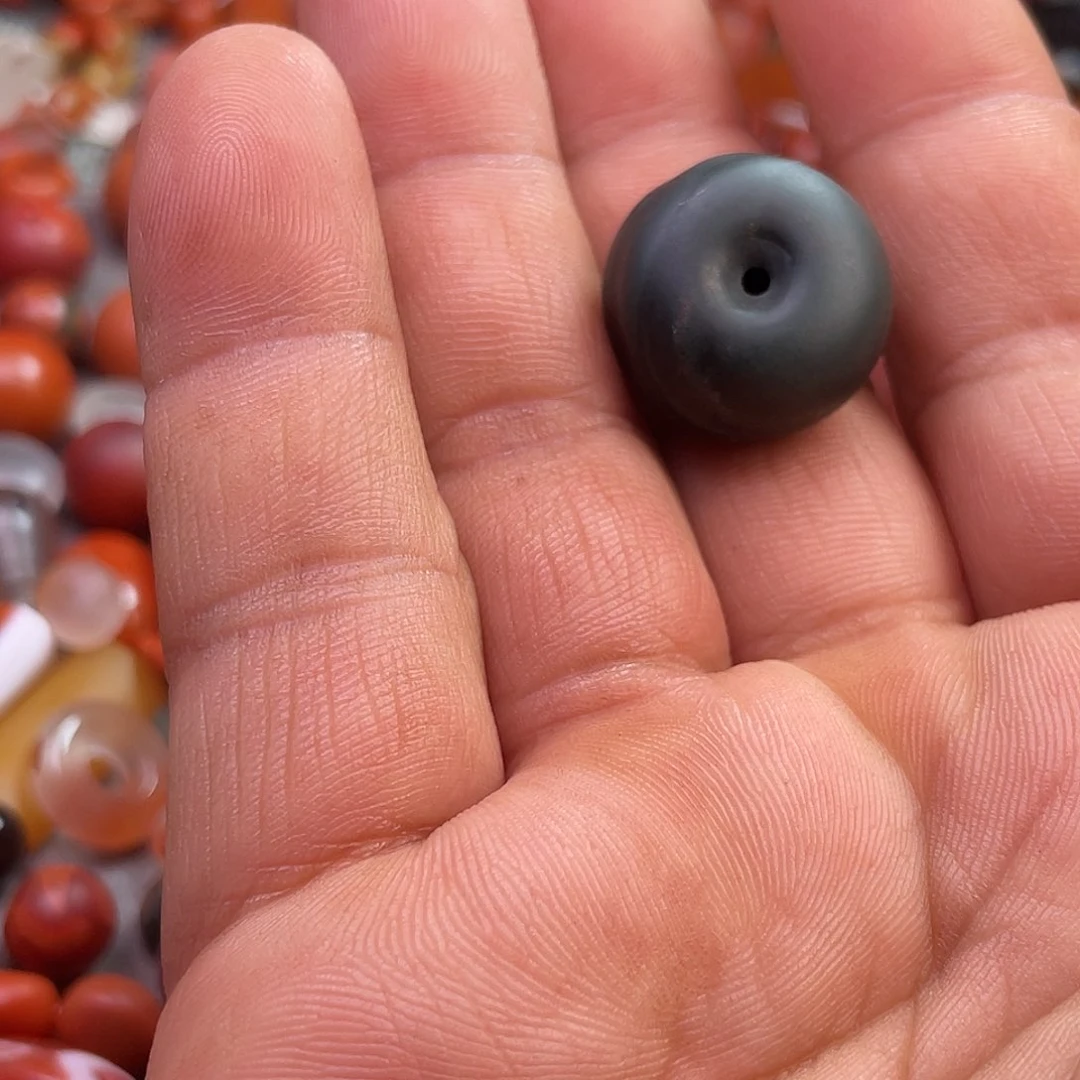 南红玛瑙珠子未镶嵌嗨*喲