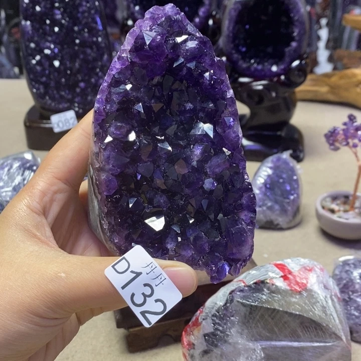 未镶嵌大型摆件（非配饰）水晶