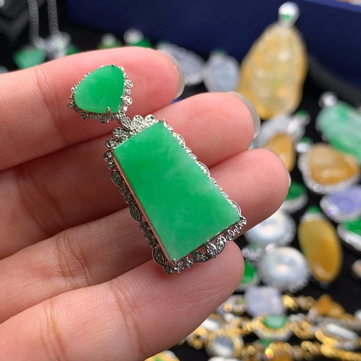 美***啊翡翠18K金镶嵌吊坠(不含链)