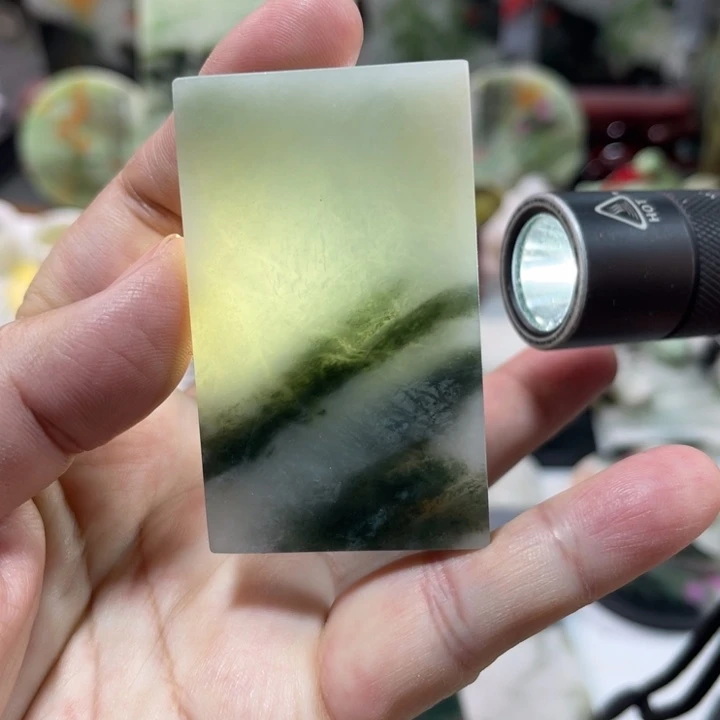 独山玉未镶嵌颈饰