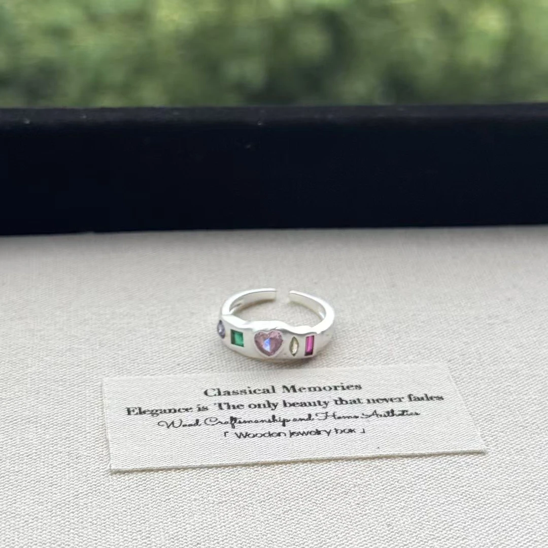 铜合金戒指 彩色锆石多巴胺锤纹戒指