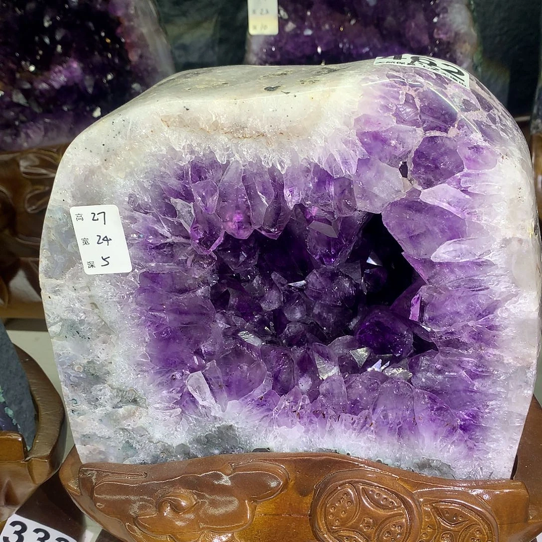 水晶摆件未镶嵌11