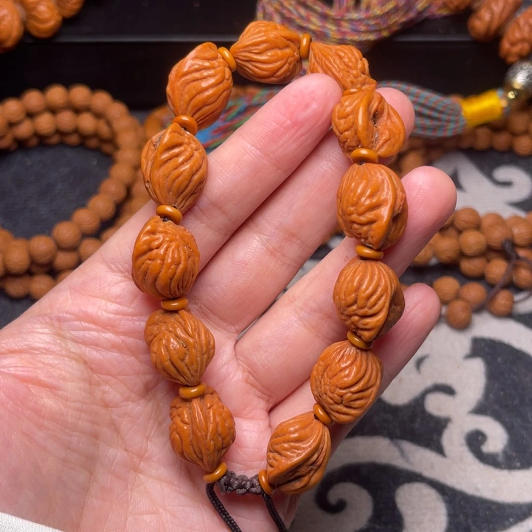 手串桃核龙纹桃核1