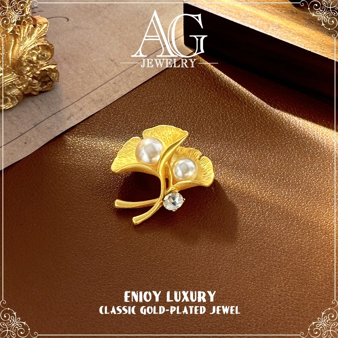 【深秋银杏】意☆Atom&Gallther时尚胸针Z-8851